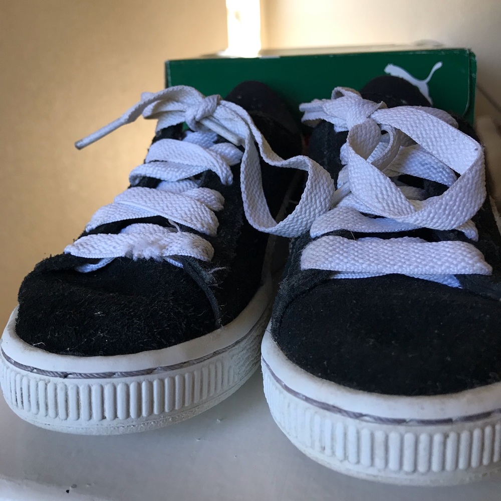 puma shoes size 12 black and white